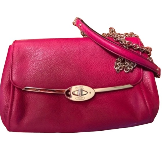 Vintage Coach Crossbody in Fuchsia EUC - Picture 2 of 14